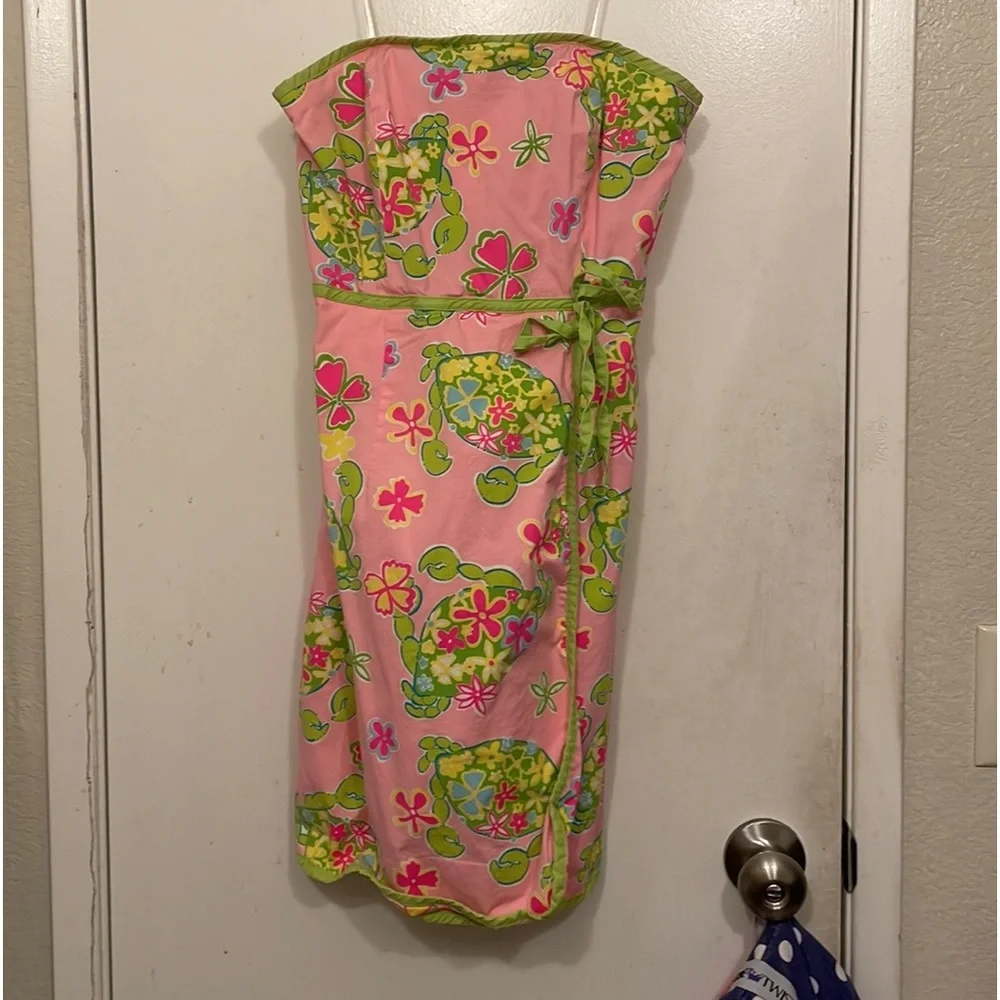 Lilly Pulitzer size 2 pink & green vintage crab print dress. - Picture 1 of 7